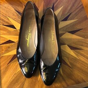 Salvatore Ferragamo Boutique Heeled Loafers/Kitten Heels